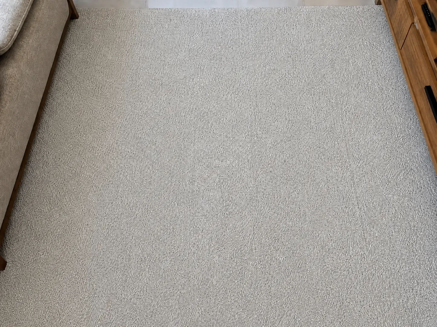 Tapis beige - Auréoles — après nettoyage vapeur
